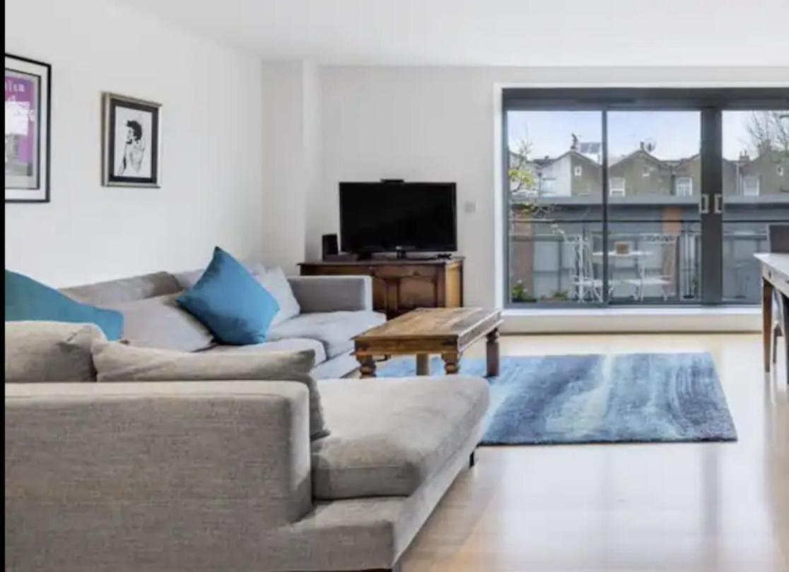 Spacious, Bright And Modern Flat In Holloway Londres Exterior foto