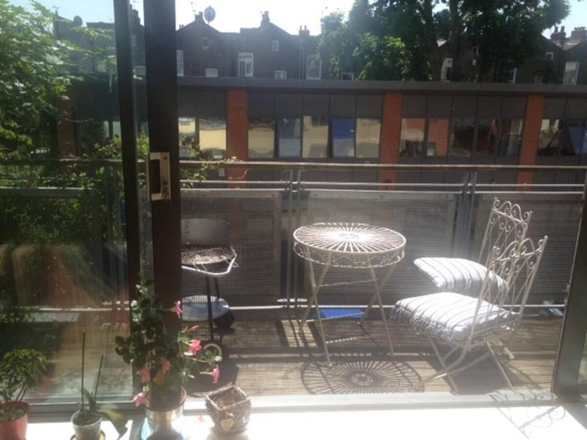 Spacious, Bright And Modern Flat In Holloway Londres Exterior foto