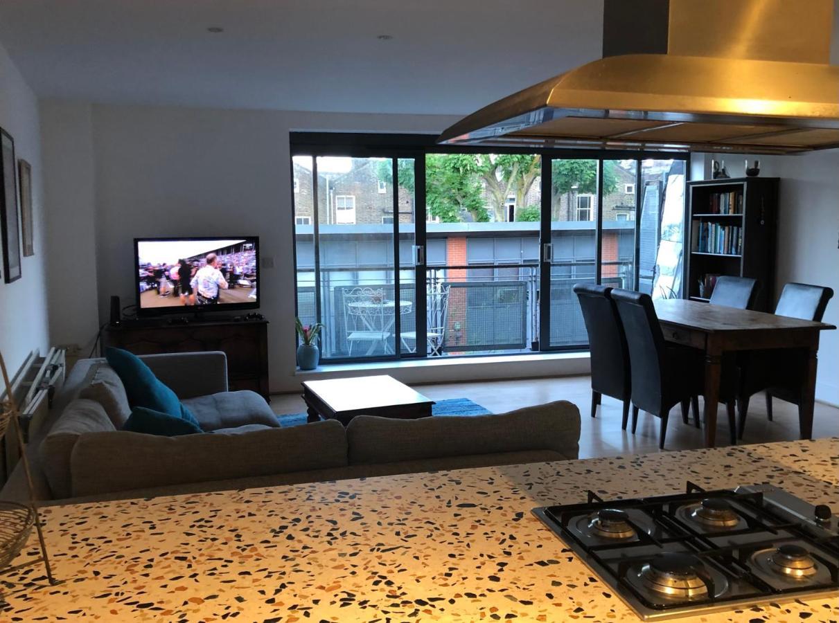 Spacious, Bright And Modern Flat In Holloway Londres Exterior foto